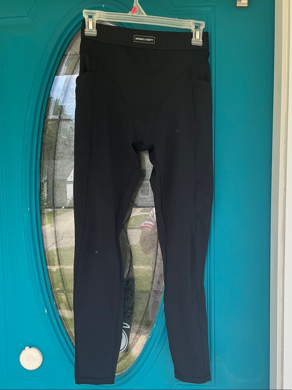 Savage X Fenty Black High-Rise Leggings with Subtle Paneling